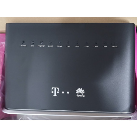 Huawei HA35-22 - widok routera z przodu